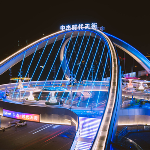 Pont à structure métallique lourde