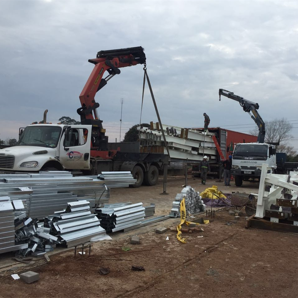 Entrepôt de construction métallique préfabriqué avec panneau PU